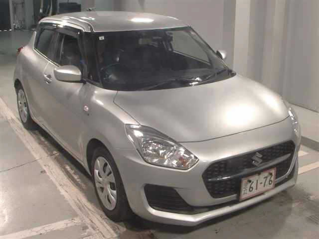 SUZUKI SWIFT — фото
