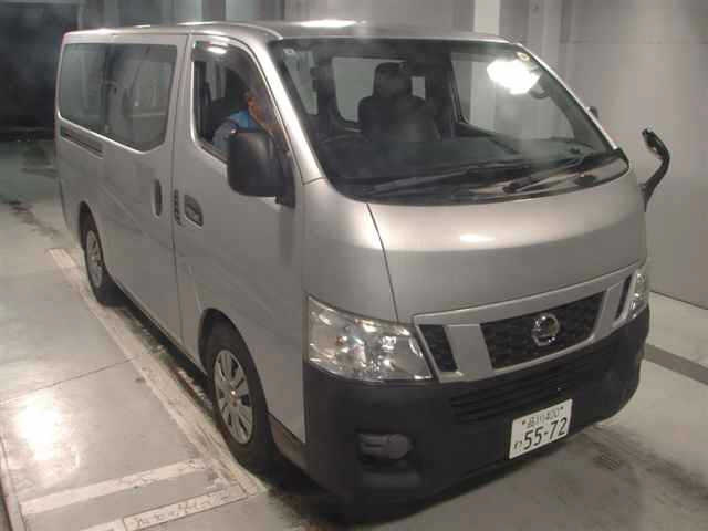 NISSAN CARAVAN — фото
