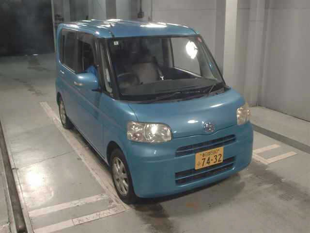 DAIHATSU TANTO — фото