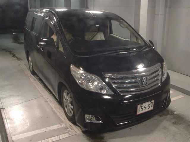 TOYOTA ALPHARD — фото