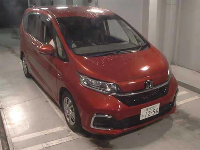 HONDA FREED — фото