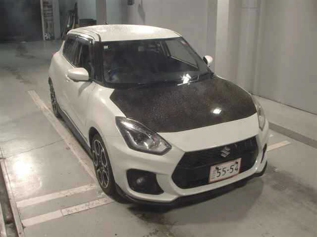 SUZUKI SWIFT — фото