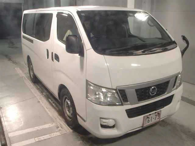 NISSAN CARAVAN — фото