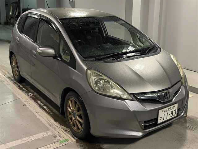 HONDA FIT — фото