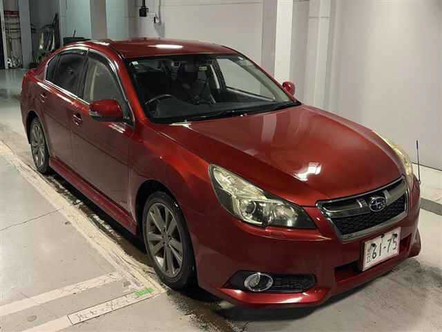 SUBARU LEGACY — фото