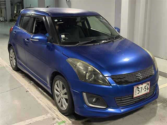 SUZUKI SWIFT — фото