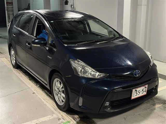 TOYOTA PRIUS — фото