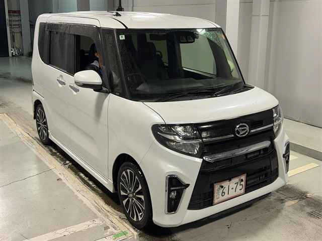 DAIHATSU TANTO — фото