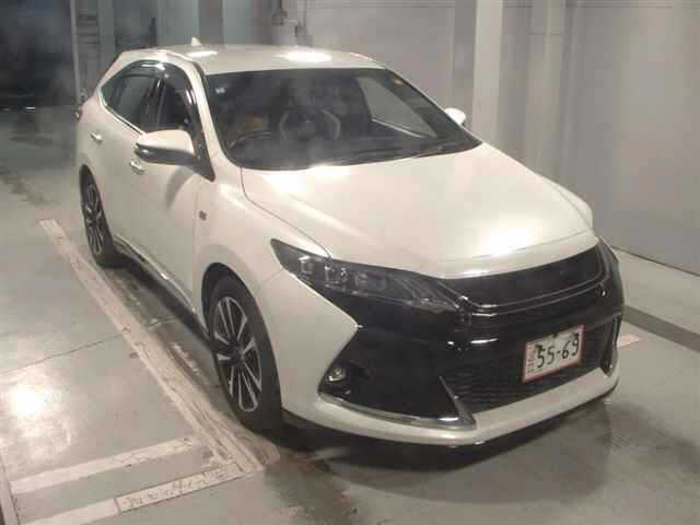 TOYOTA HARRIER — фото