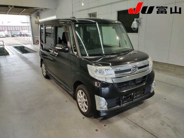 DAIHATSU TANTO — фото