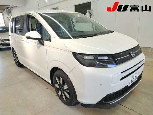 HONDA FREED — фото