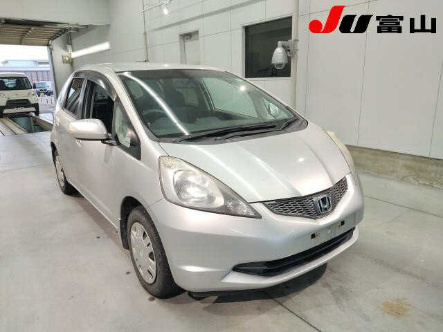 HONDA FIT — фото