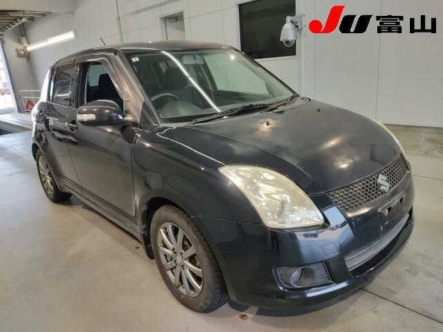 SUZUKI SWIFT — фото