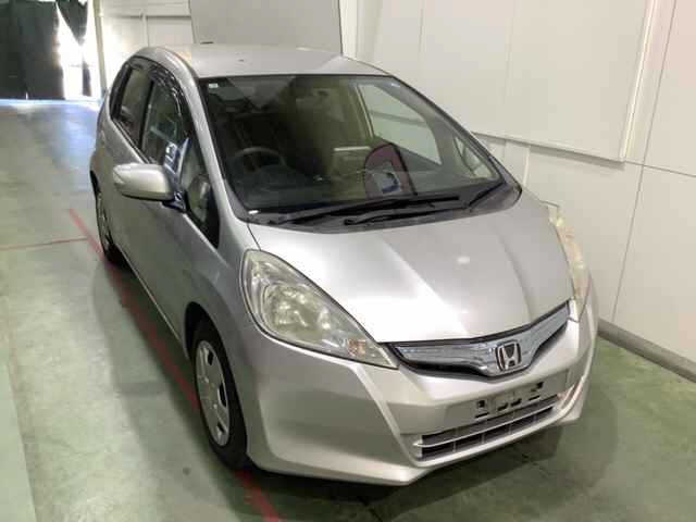 HONDA FIT — фото
