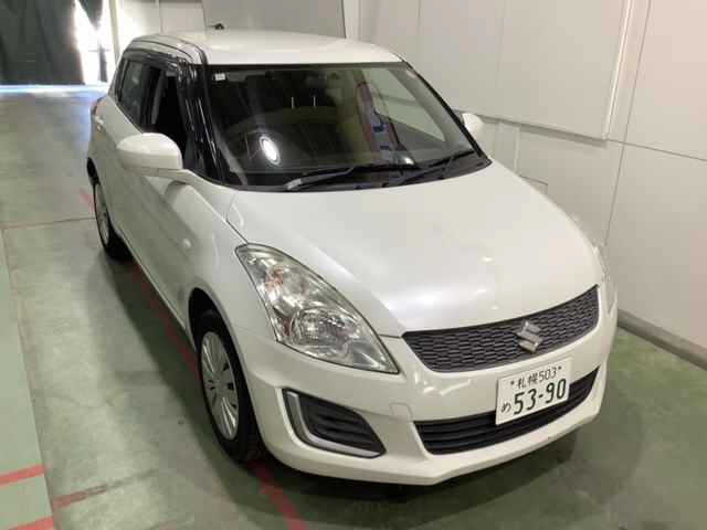 SUZUKI SWIFT — фото