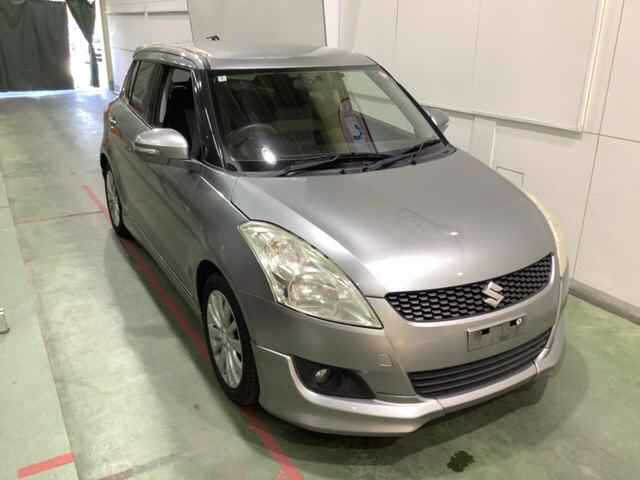 SUZUKI SWIFT — фото
