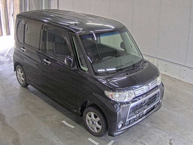 DAIHATSU TANTO — фото