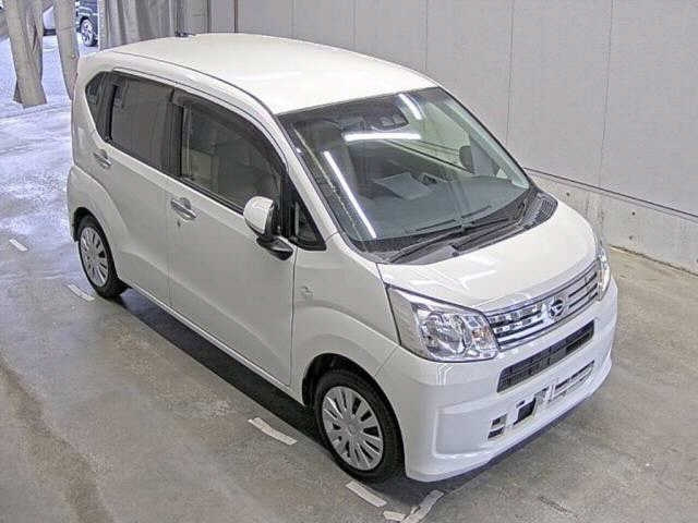 DAIHATSU MOVE — фото
