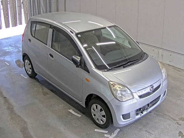 DAIHATSU MIRA — фото