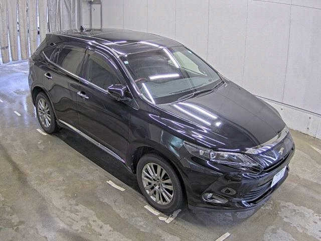 TOYOTA HARRIER — фото