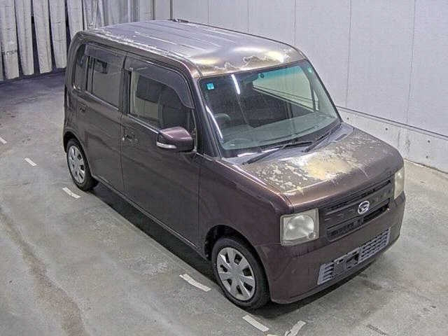 DAIHATSU MOVE — фото