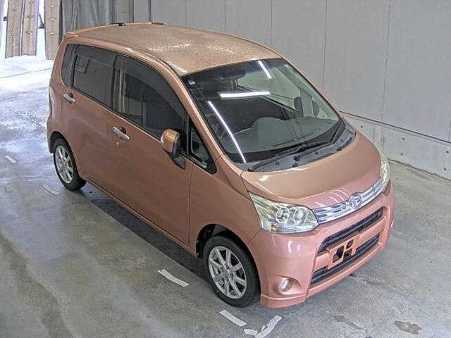 DAIHATSU MOVE — фото
