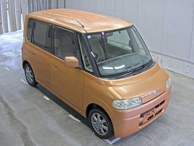 DAIHATSU TANTO — фото