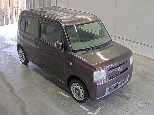 DAIHATSU MOVE — фото