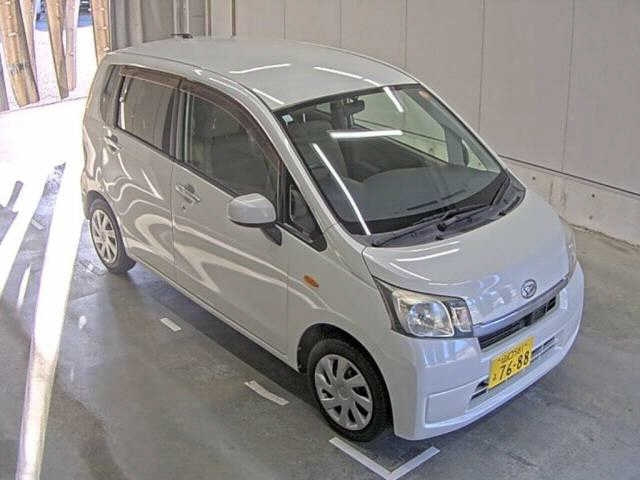 DAIHATSU MOVE — фото