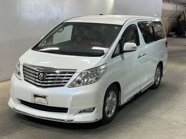 TOYOTA ALPHARD — фото