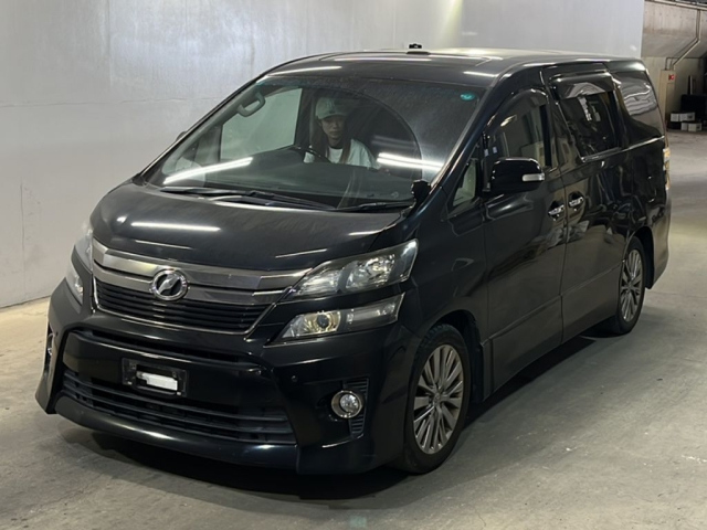 TOYOTA VELLFIRE — фото