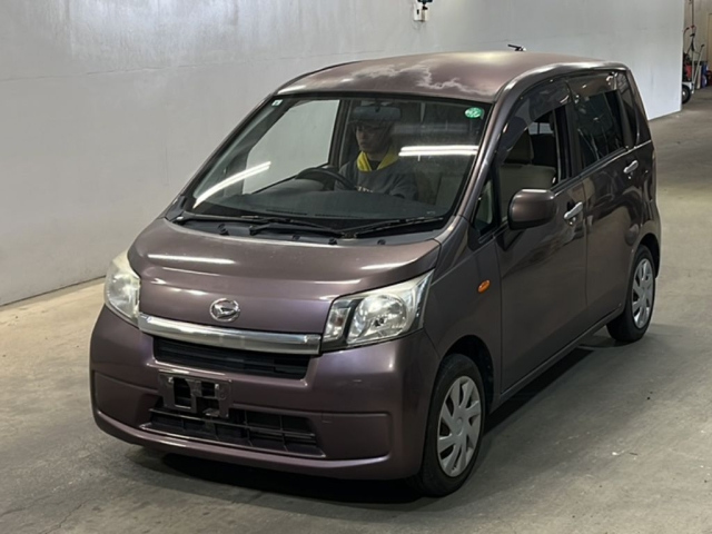 DAIHATSU MOVE — фото