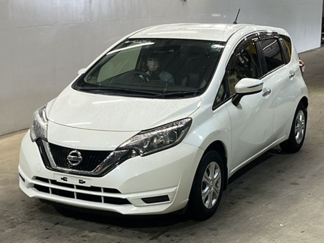 NISSAN NOTE — фото