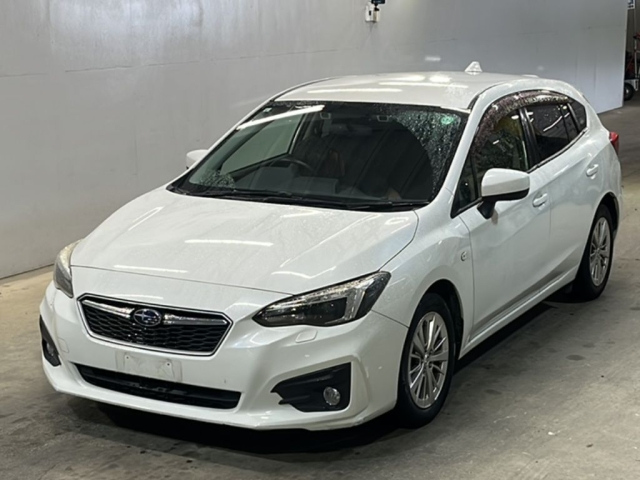 SUBARU IMPREZA — фото