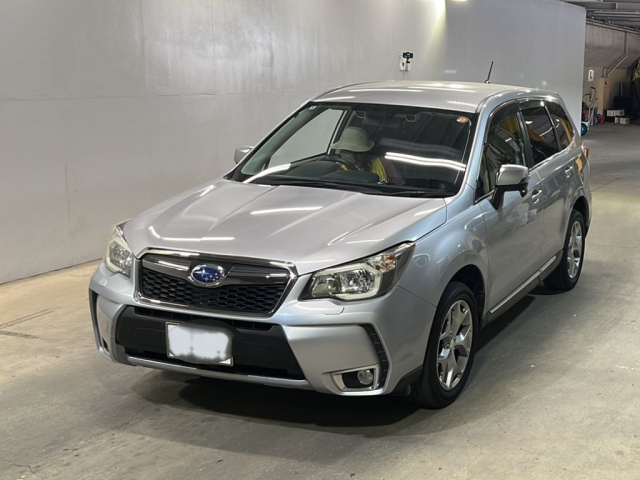 SUBARU FORESTER — фото