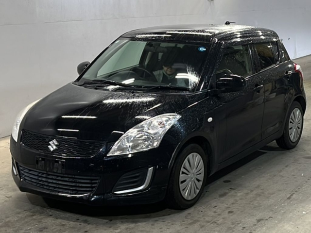 SUZUKI SWIFT — фото