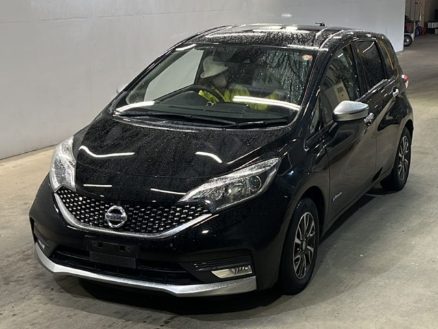 NISSAN NOTE — фото