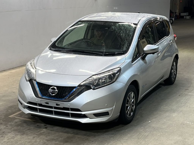 NISSAN NOTE — фото