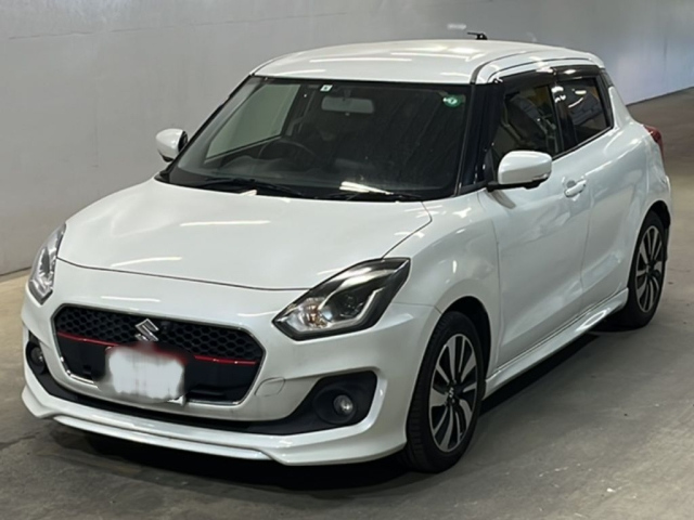 SUZUKI SWIFT — фото