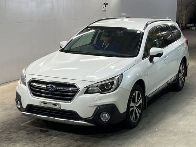 SUBARU LEGACY — фото