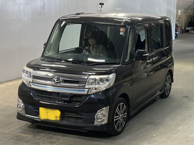DAIHATSU TANTO — фото