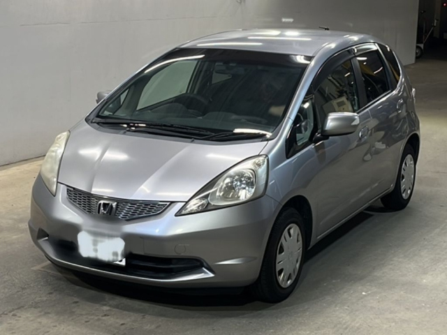 HONDA FIT — фото