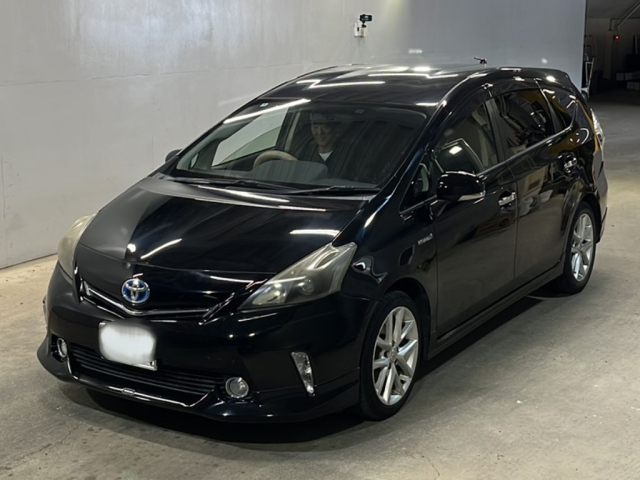 TOYOTA PRIUS — фото