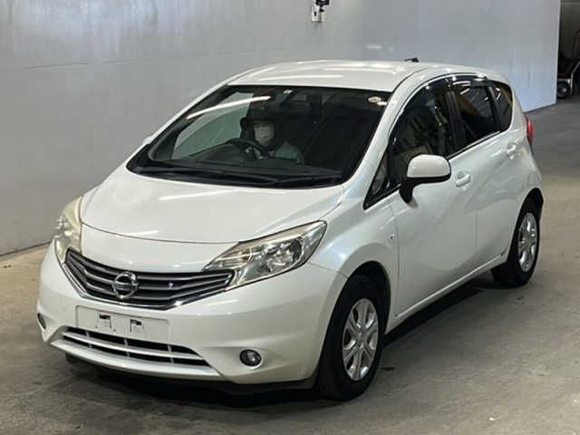 NISSAN NOTE — фото