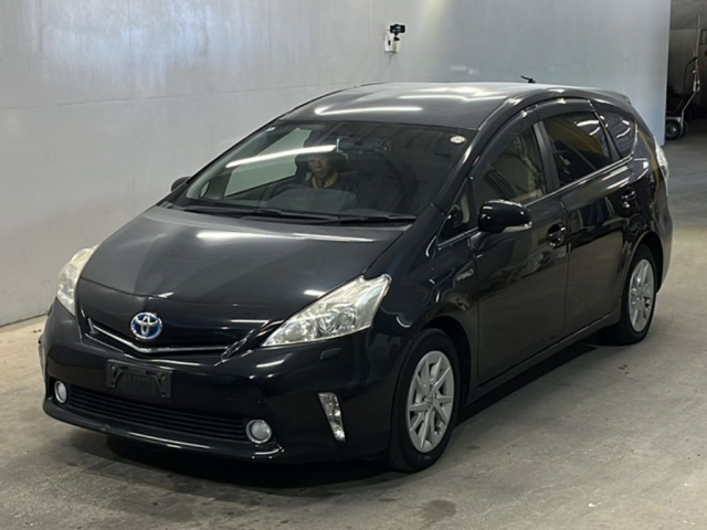 TOYOTA PRIUS — фото