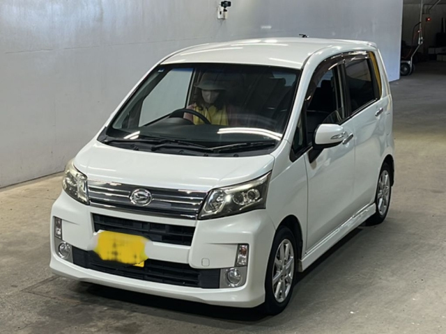 DAIHATSU MOVE — фото