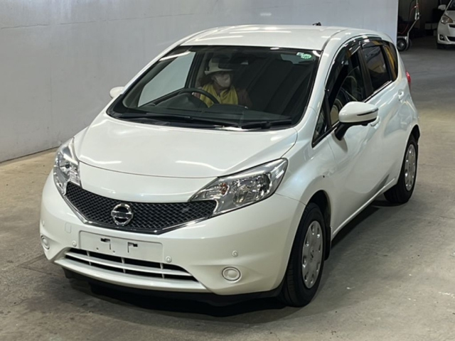 NISSAN NOTE — фото