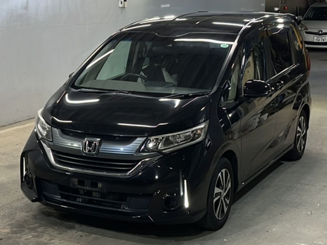 HONDA FREED — фото