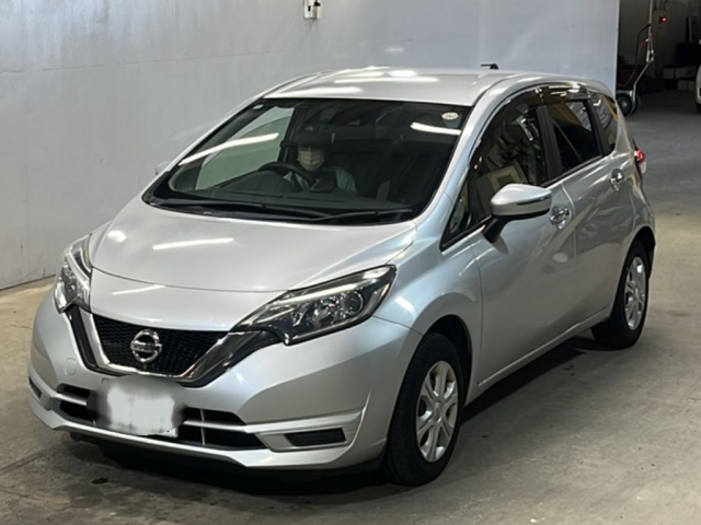 NISSAN NOTE — фото
