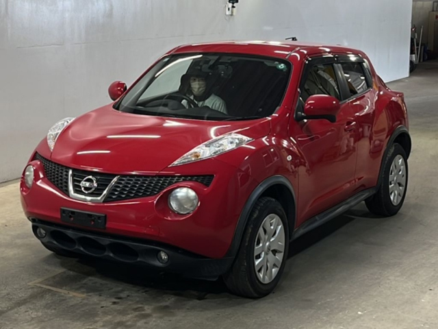NISSAN JUKE — фото